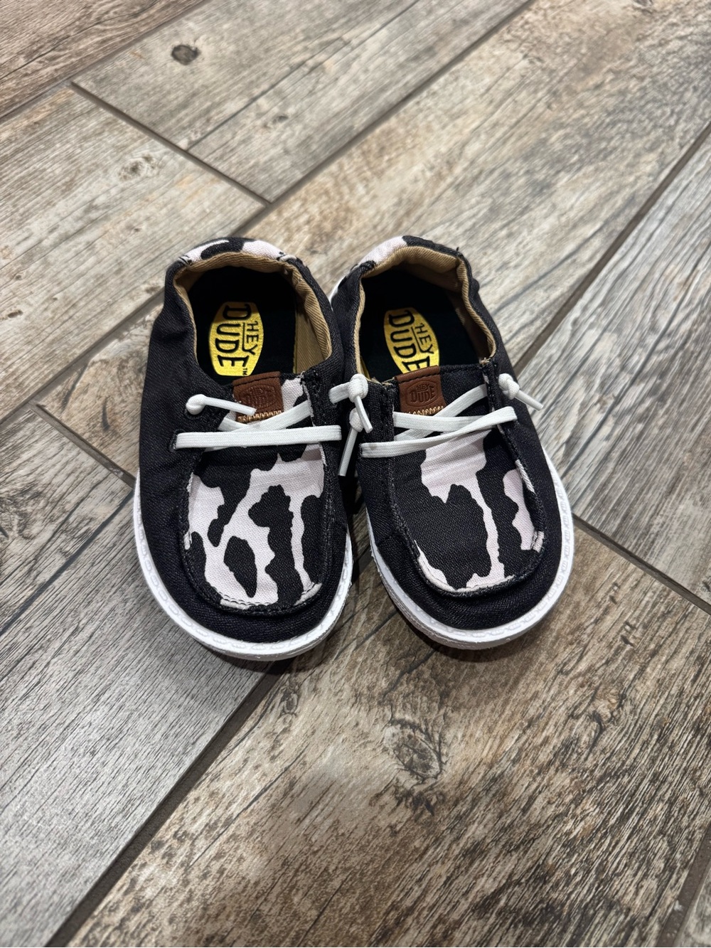 Hey Dude Toddler Size 8 Cow Print | Black & White | Western | EUC